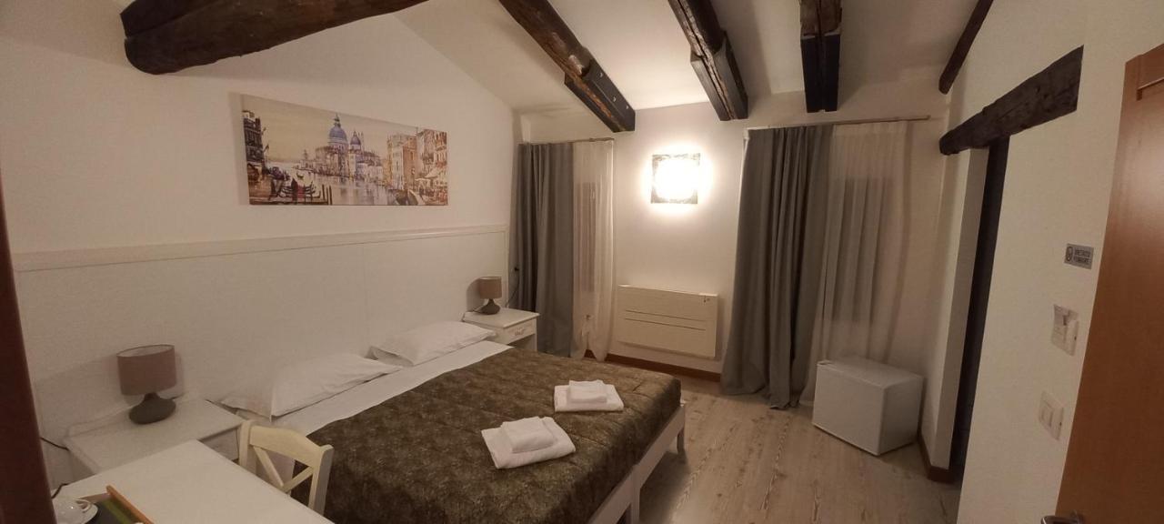 Palazzetto Canossa Venise Extérieur photo